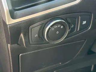 Ford Edge 2022 AWD SEL 4dr Crossover