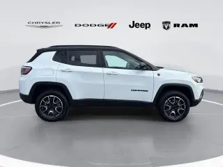 Jeep Compass 2025 4x4 Trailhawk 4dr SUV