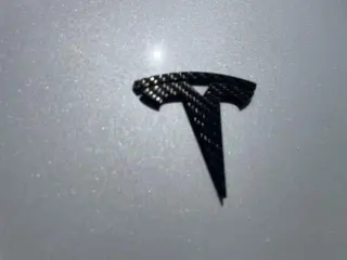 Tesla Model Y 2023 AWD Performance 4dr Crossover