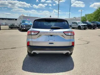 Ford Escape 2022 SE 4dr SUV