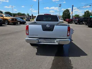 Nissan Frontier 2012 4x4 SV V6 4dr Crew Cab LWB Pickup 5A