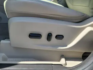 Ford C-MAX Energi 2014 SEL 4dr Wagon