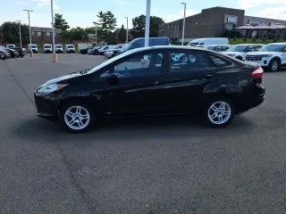 Ford Fiesta 2017 SE 4dr Sedan