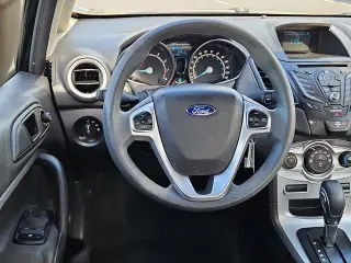 Ford Fiesta 2017 SE 4dr Sedan