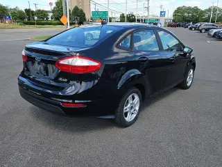 Ford Fiesta 2017 SE 4dr Sedan