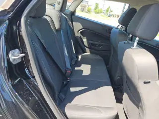 Ford Fiesta 2017 SE 4dr Sedan
