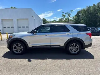 Ford Explorer 2022 AWD XLT 4dr SUV