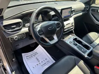 Ford Explorer 2022 AWD XLT 4dr SUV