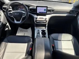 Ford Explorer 2022 AWD XLT 4dr SUV