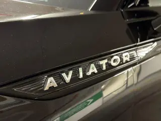 Lincoln Aviator 2022 AWD Reserve 4dr SUV