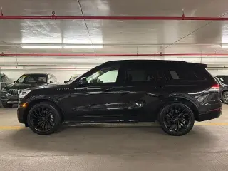 Lincoln Aviator 2022 AWD Reserve 4dr SUV