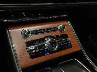Lincoln Aviator 2022 AWD Reserve 4dr SUV