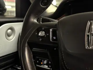 Lincoln Aviator 2022 AWD Reserve 4dr SUV