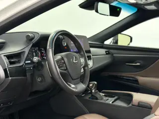 Lexus ES 250 2023 AWD 4dr Sedan