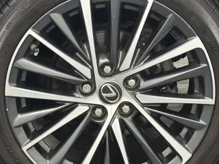 Lexus ES 250 2023 AWD 4dr Sedan