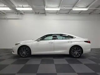 Lexus ES 250 2023 AWD 4dr Sedan