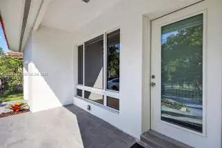 Propiedad en alquiler con 4 habitaciones y 3 baños en North Miami