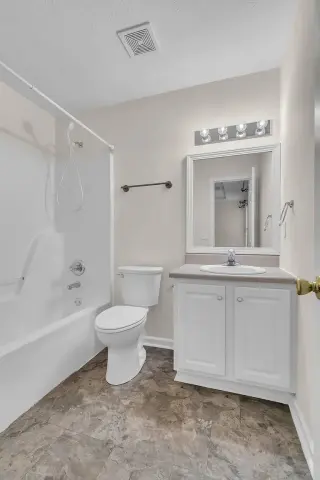 Propiedad en alquiler con 2 habitaciones y 2 baños en Murfreesboro