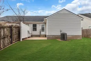 Propiedad en alquiler con 2 habitaciones y 2 baños en Murfreesboro