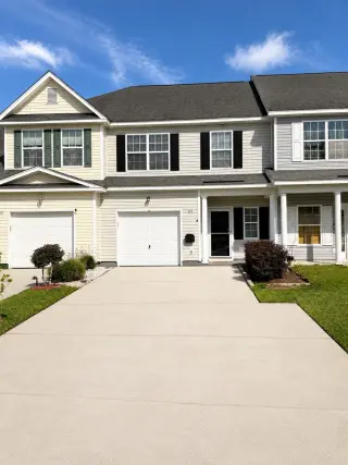 Propiedad en alquiler con 3 habitaciones y 2.5 baños en Savannah