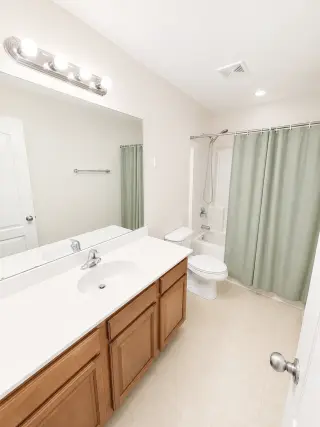 Propiedad en alquiler con 3 habitaciones y 2.5 baños en Savannah