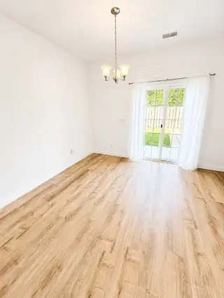 Propiedad en alquiler con 3 habitaciones y 2.5 baños en Savannah