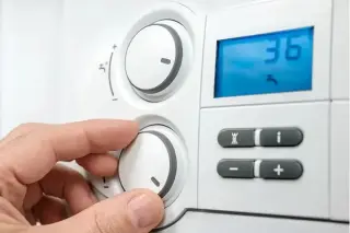 REFRIGERACIÓN COMERCIAL Y  A C
