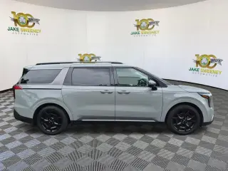 2025 Kia Carnival