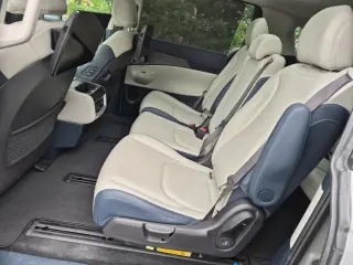 2025 Kia Carnival
