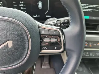 2025 Kia Carnival