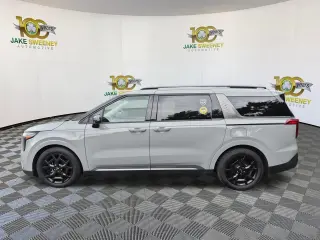 2025 Kia Carnival