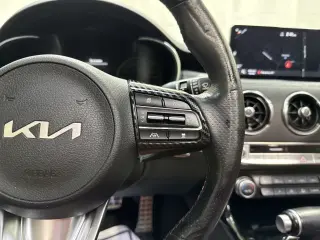 2022 Kia Stinger