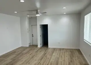 HOUSE FOR RENT IN RIVERSIDE CA