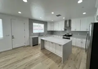 HOUSE FOR RENT IN RIVERSIDE CA
