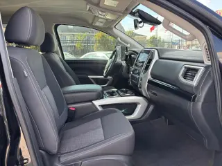 2022 Nissan Titan