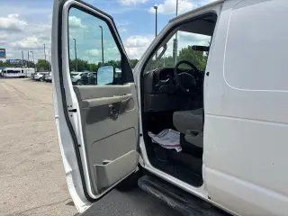 2007 Ford Econoline Cargo Van