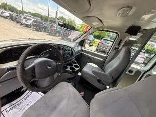 2007 Ford Econoline Cargo Van