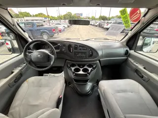 2007 Ford Econoline Cargo Van