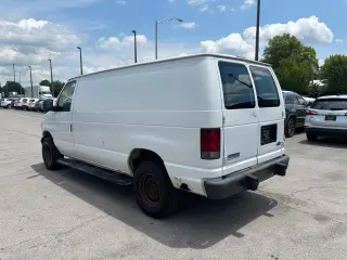 2007 Ford Econoline Cargo Van