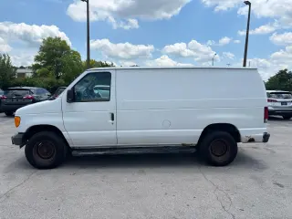 2007 Ford Econoline Cargo Van