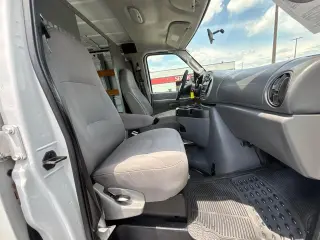 2007 Ford Econoline Cargo Van
