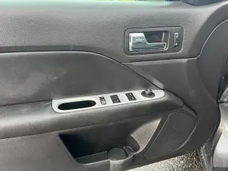 2011 Mercury Milan