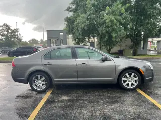 2011 Mercury Milan