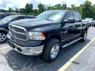 2014 RAM 1500 CREW CAB