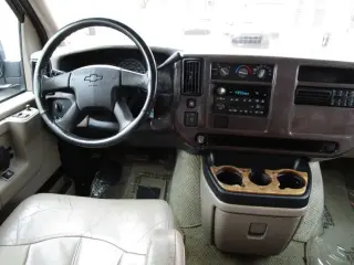 2004 CHEVROLET EXPRESS 1500 PASSENGER