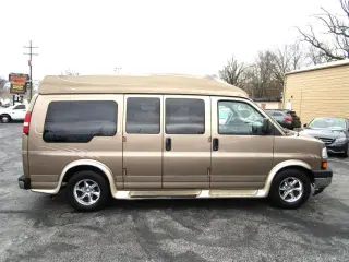 2004 CHEVROLET EXPRESS 1500 PASSENGER