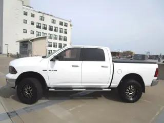 2010 DODGE RAM 1500 CREW CAB