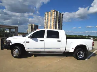 2008 DODGE RAM 3500 MEGA CAB