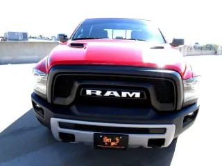 2016 RAM 1500 CREW CAB