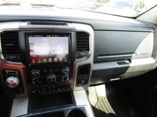 2014 RAM 1500 CREW CAB